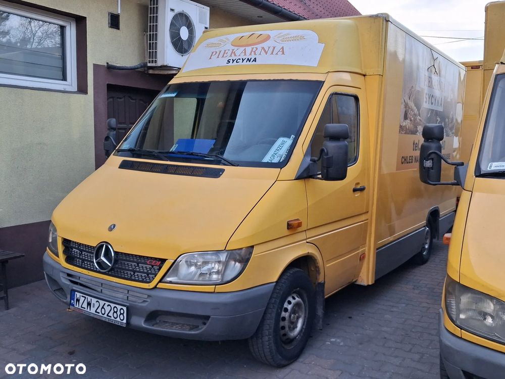 Mercedes-Benz 308 - 13