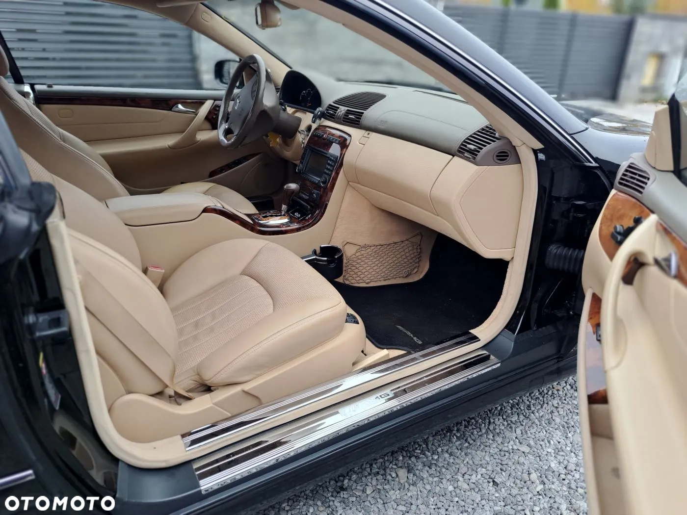 Mercedes-Benz CL - 11