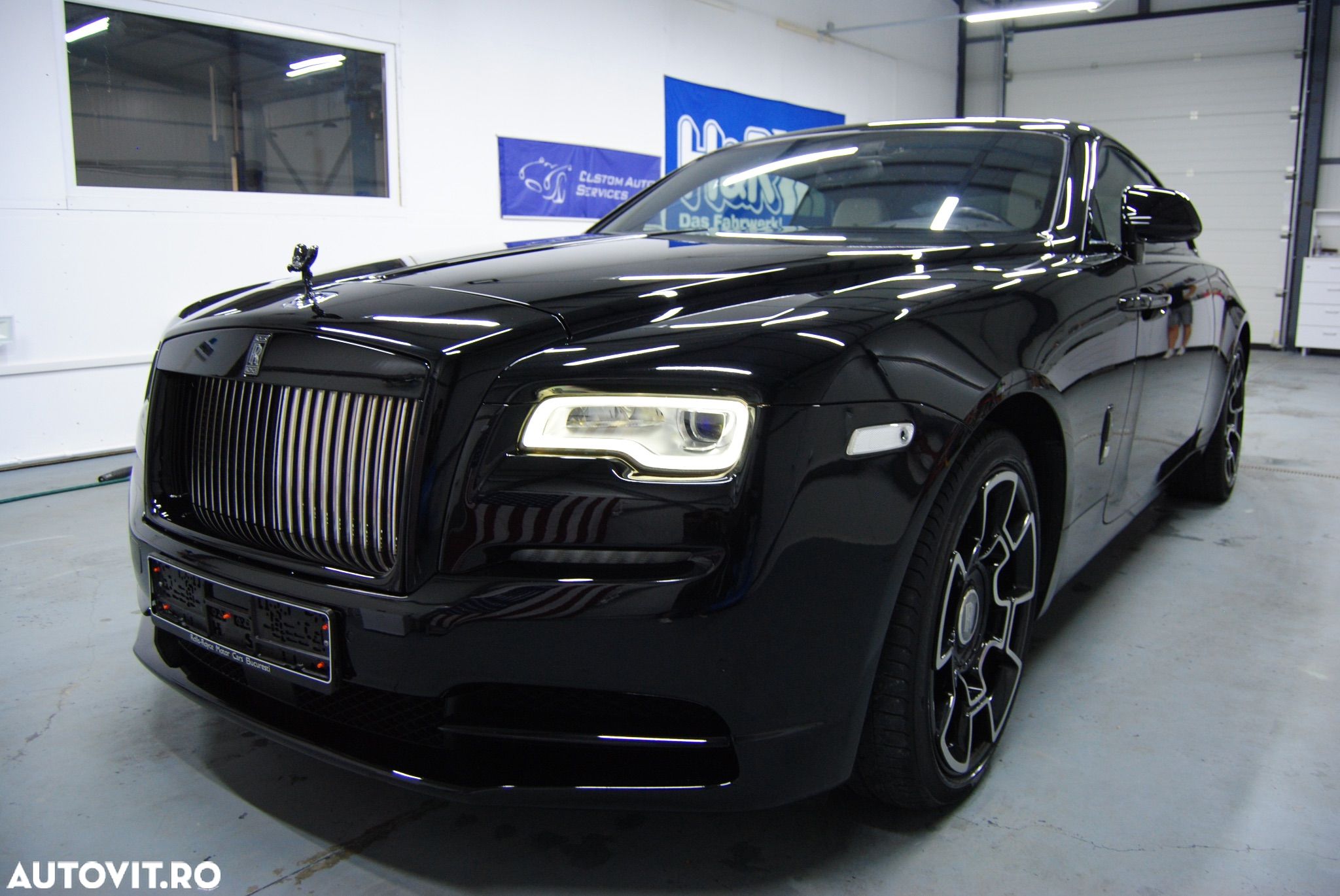 Rolls-Royce Wraith Black Badge - 1