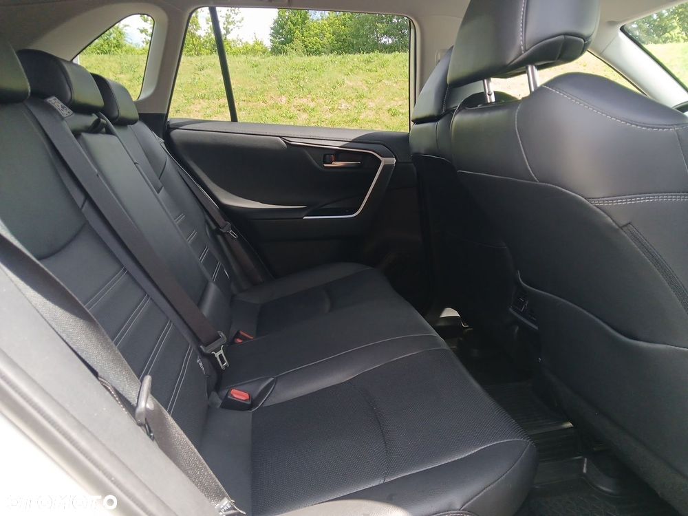 Toyota RAV4 2.5 Hybrid Executive 4x4 - 14