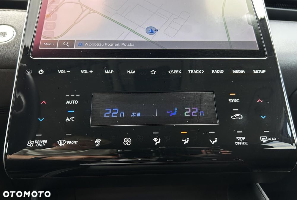 Hyundai Tucson 1.6 T-GDi HEV Executive 2WD - 28