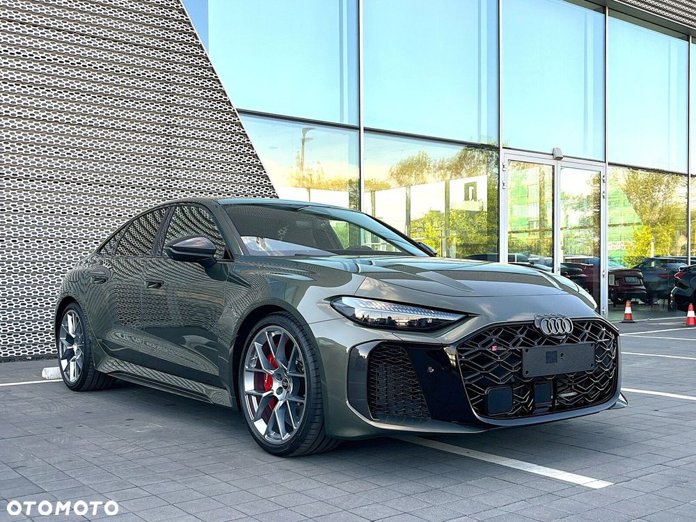Audi RS5 Limousine - 3
