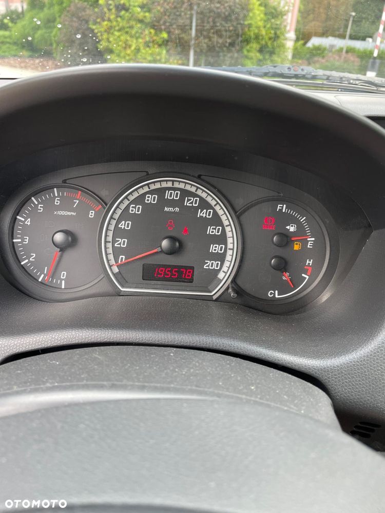 Suzuki Swift - 6