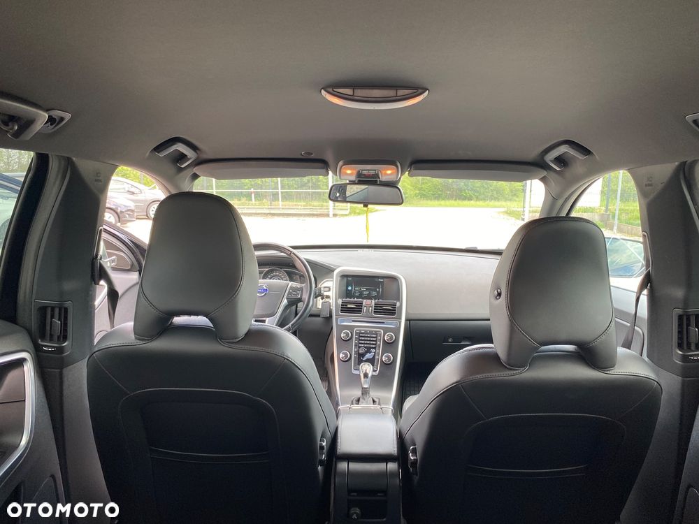 Volvo XC 60 D3 Geartronic Kinetic - 19