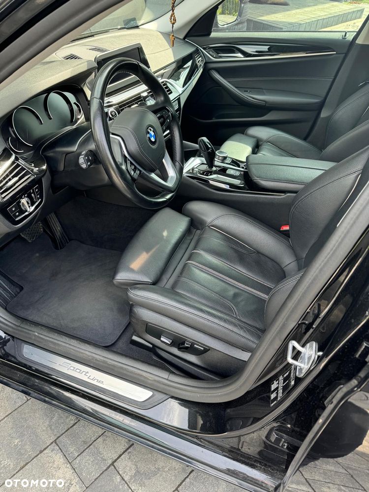 BMW Seria 5 520d Luxury Line sport - 15