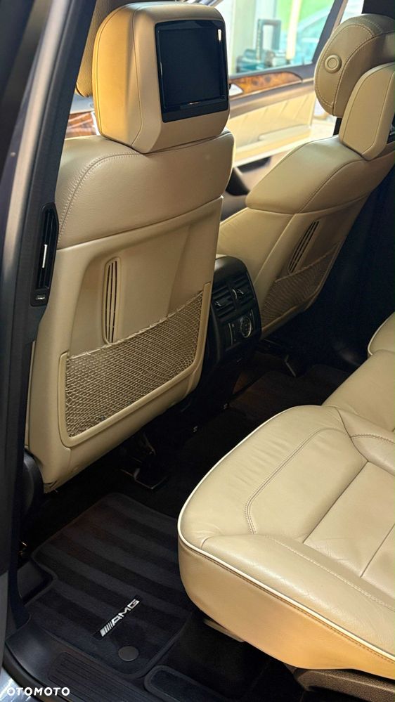 Mercedes-Benz GL - 6