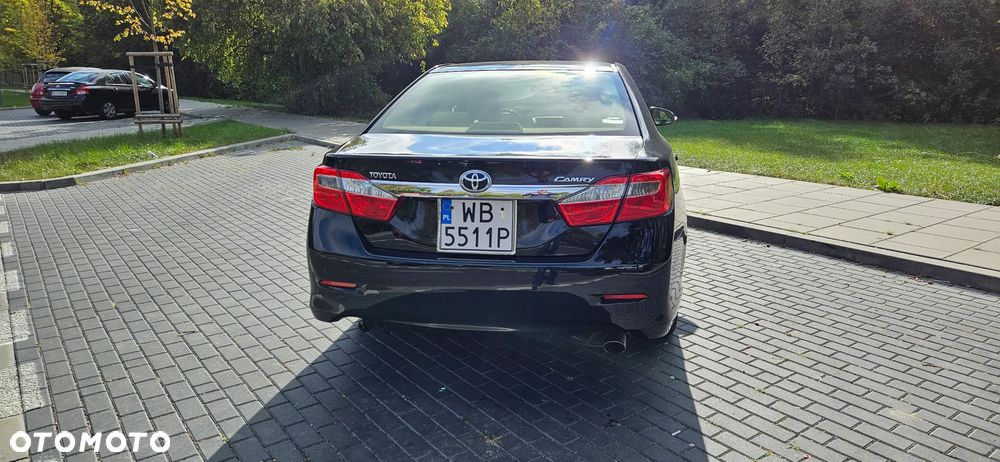 Toyota Camry - 7