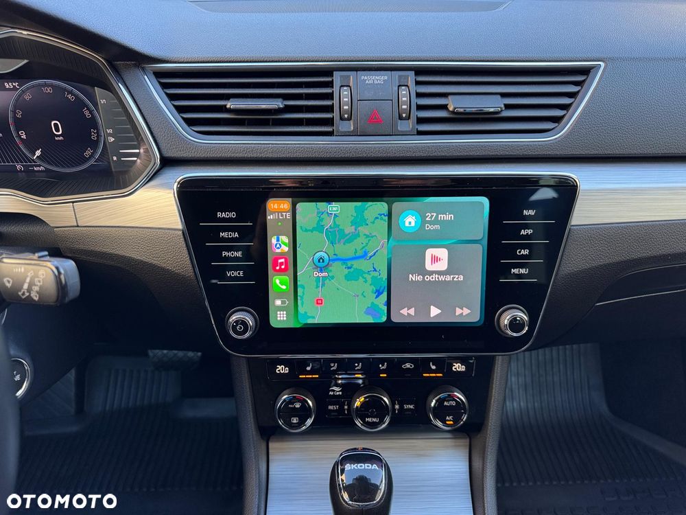 Skoda Superb 2.0 TDI SCR Ambition DSG - 24