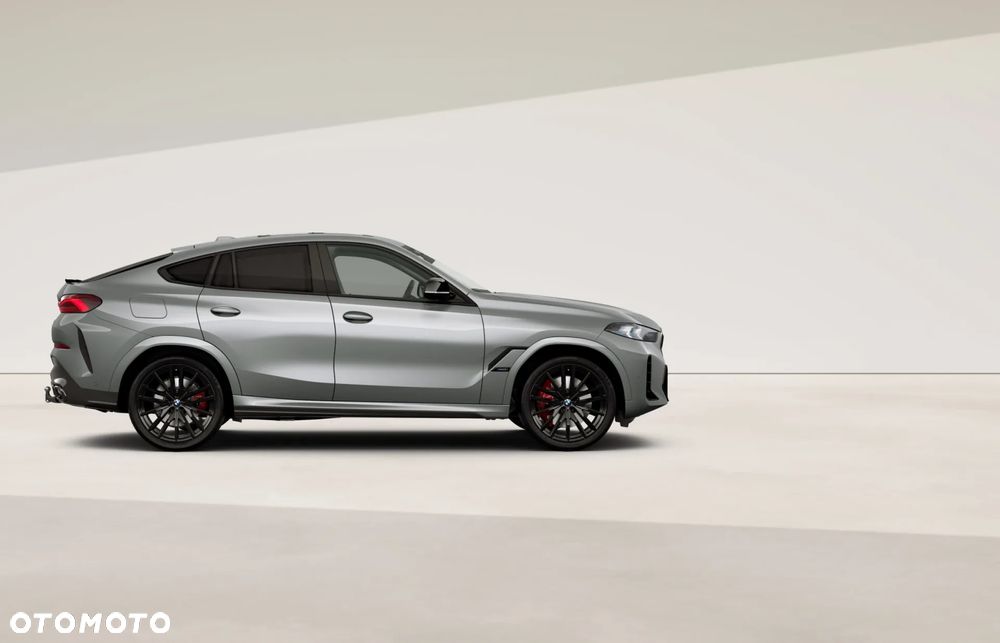 BMW X6 M60i xDrive - 4