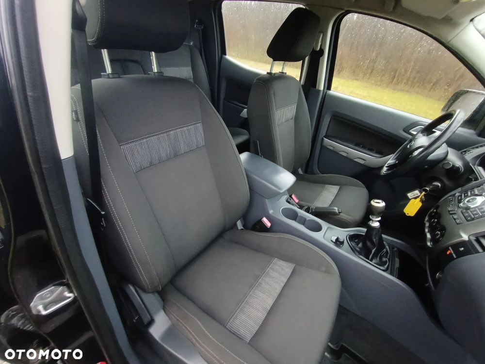 Ford Ranger XLT - 24