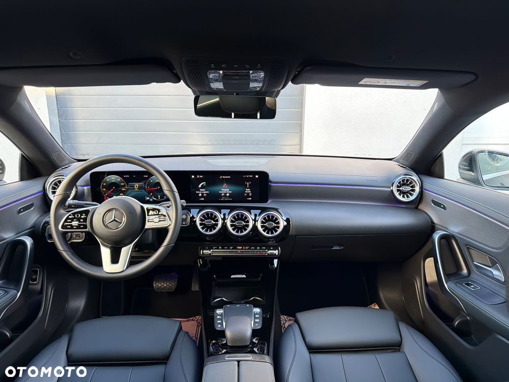 Mercedes-Benz CLA 200 d Progressive 8G-DCT - 14