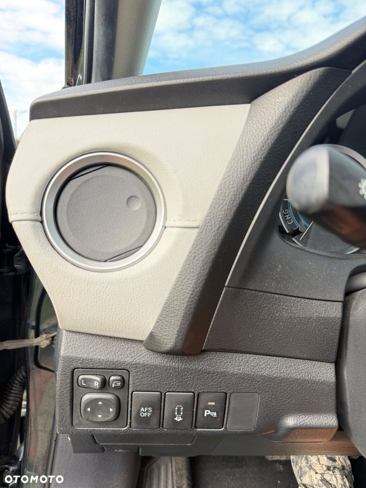 Toyota Auris - 25