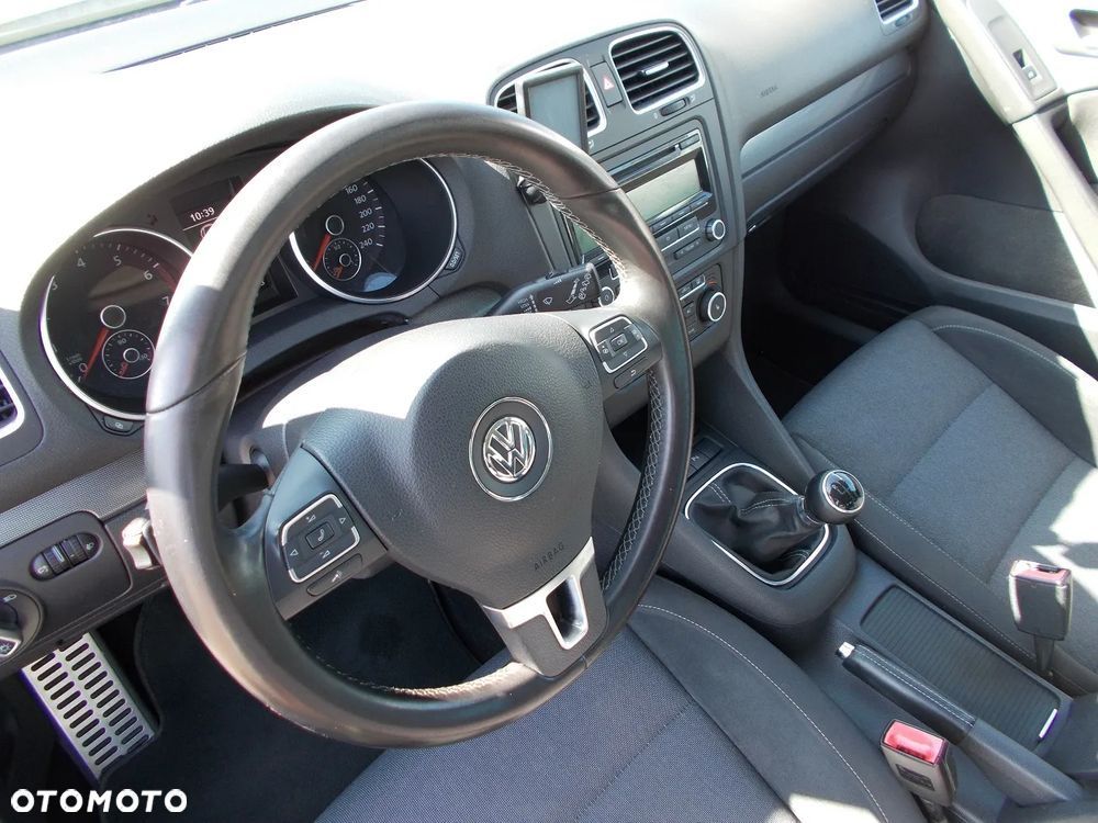 Volkswagen Golf 1.2 TSI BMT Trendline - 19