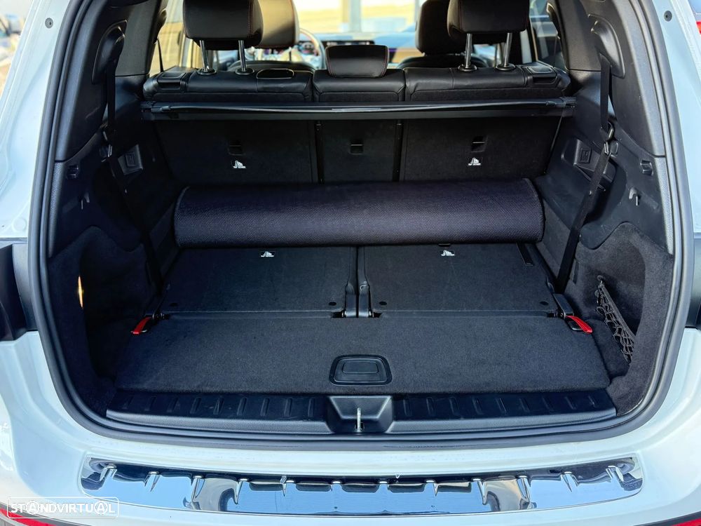 Mercedes-Benz GLB 200 d AMG Line - 22