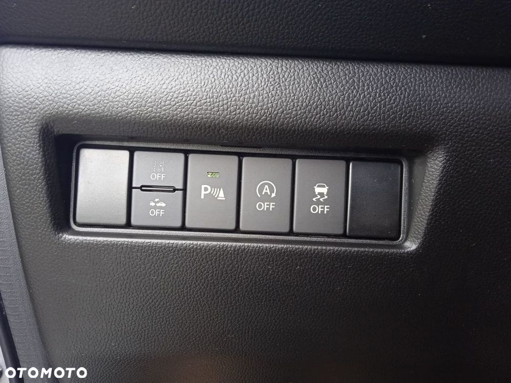 Suzuki Swift 1.2 Dualjet SHVS Premium Plus - 29