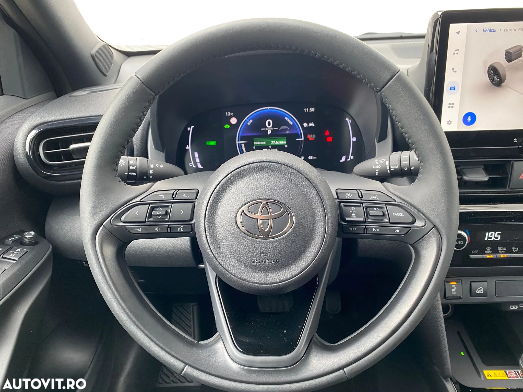 Toyota Yaris Cross 1.5 VVT-i HSD 4x4 Dynamic - 15