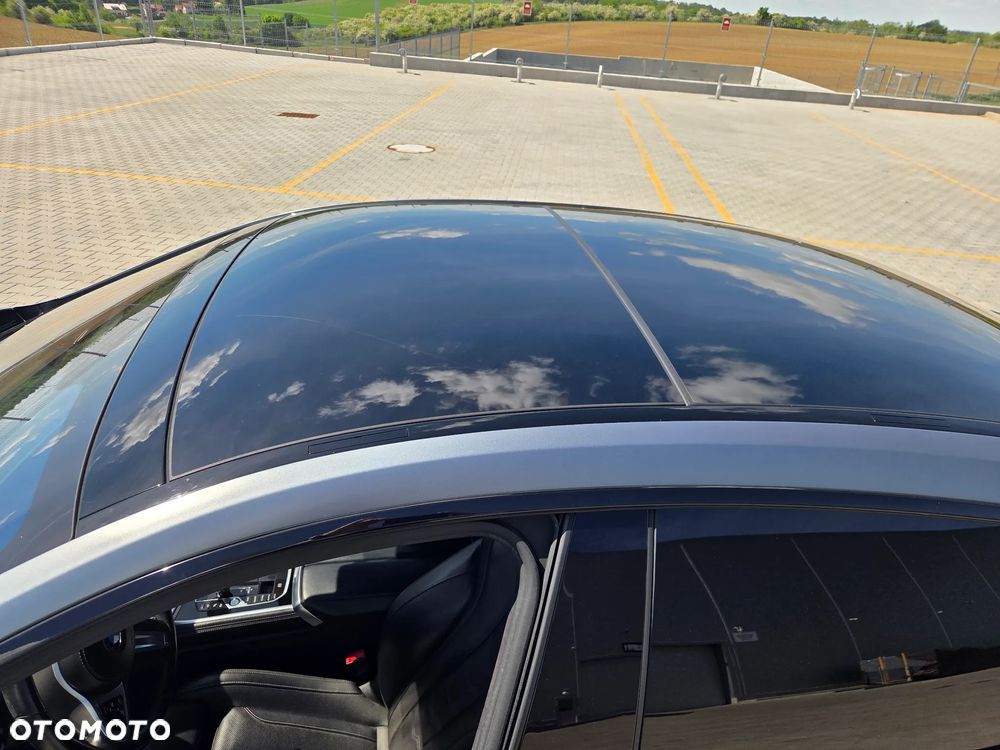 BMW Seria 8 - 15