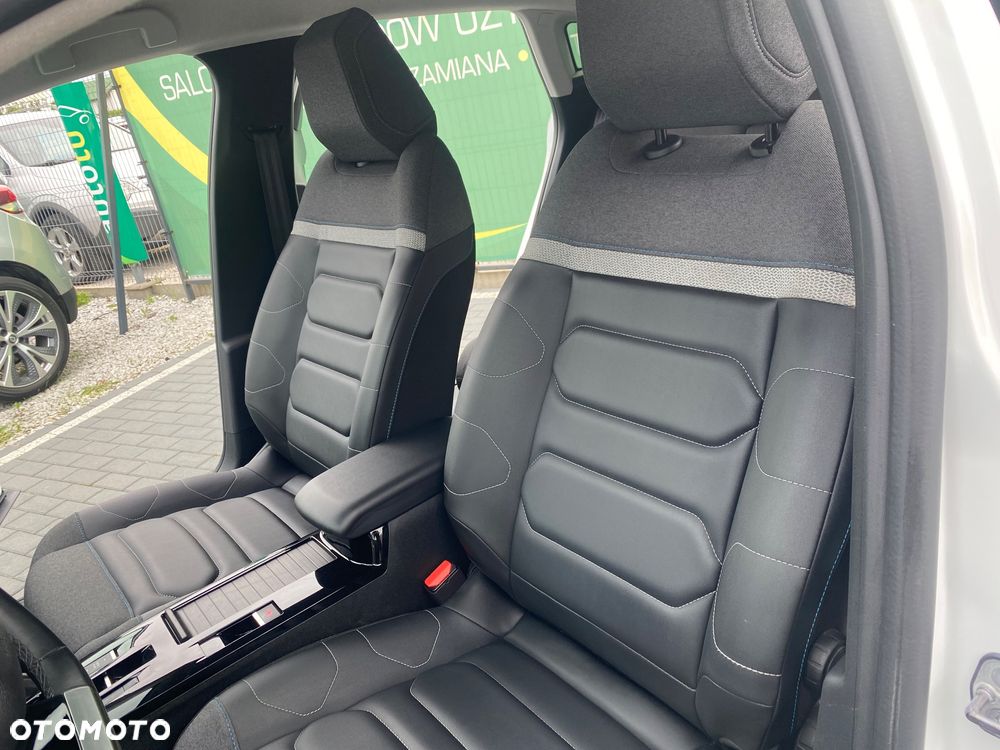 Citroën C4 1.2 PureTech C-Series S&S EAT8 - 10