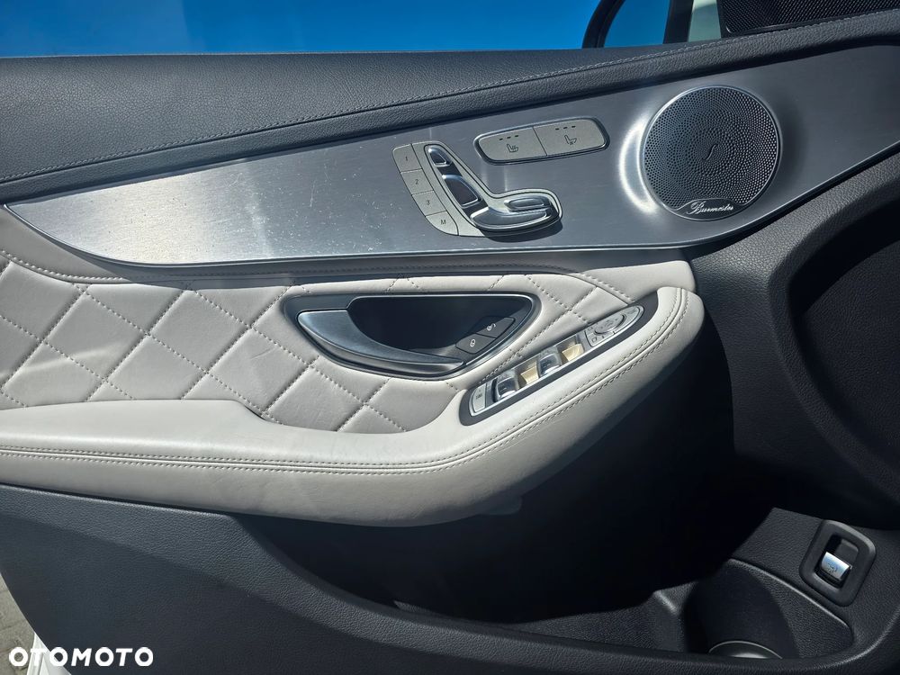 Mercedes-Benz Klasa C 400 4-Matic 7G-TRONIC - 8