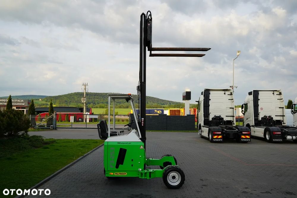 Palfinger Wózek widłowy/ F3-253PX / Podwieszany pod naczepę - przyczepę / max udźwig 2500 kg / 3m / 2021 ROK / - - 9