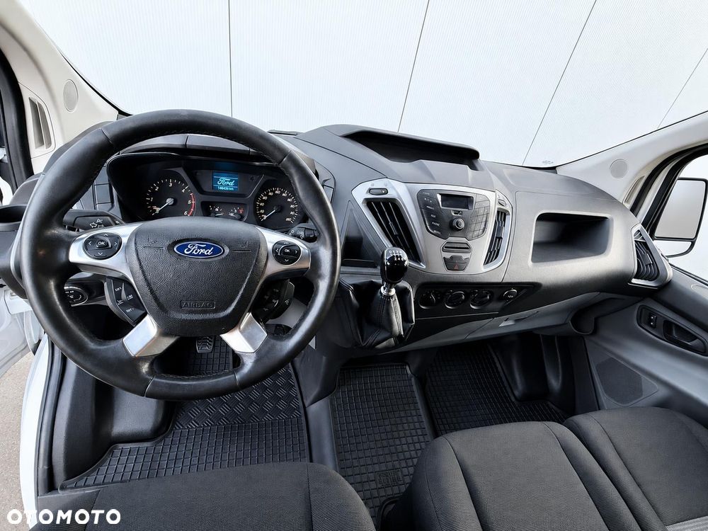 Ford Transit Coustom - 7