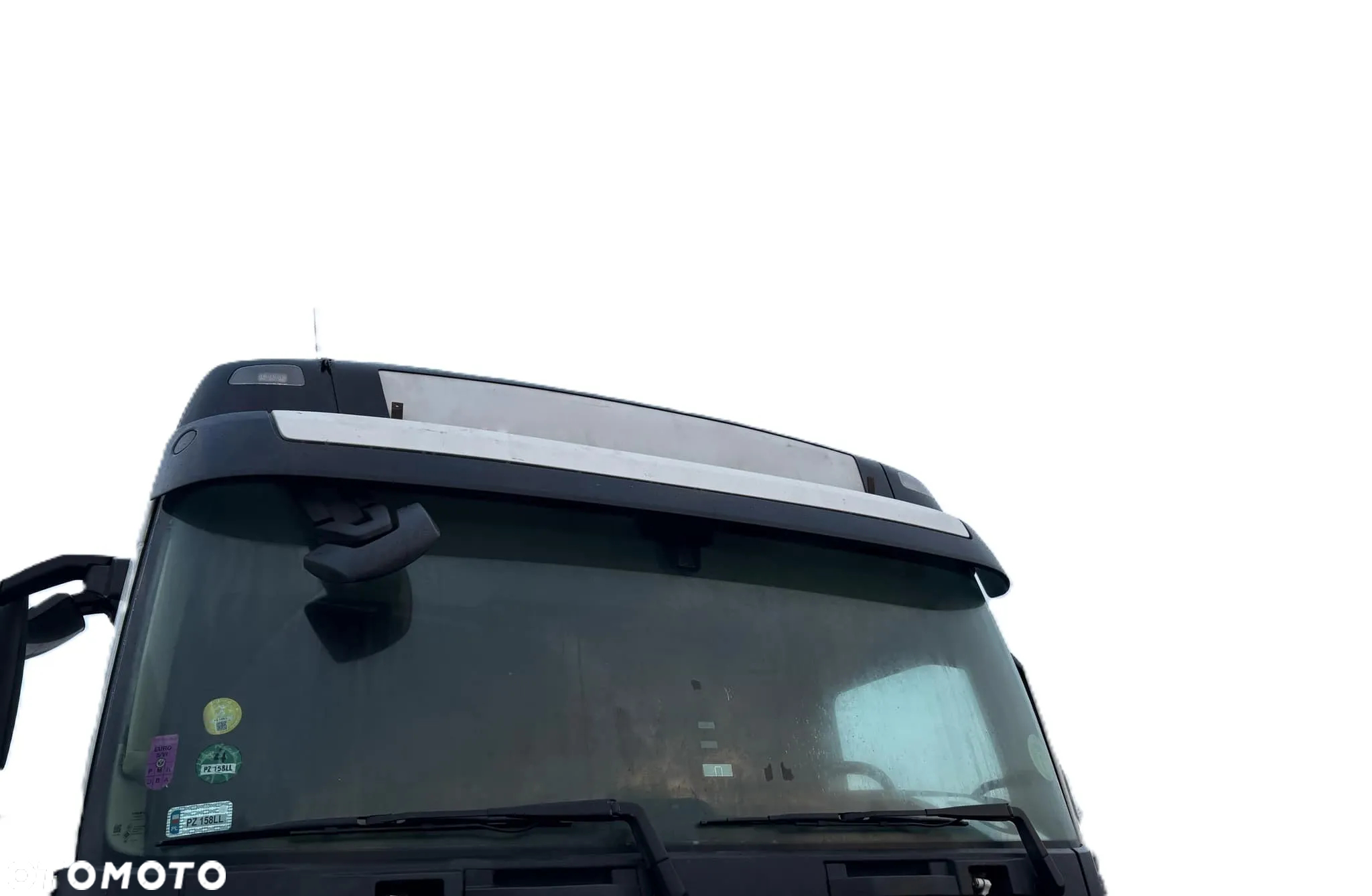 BLENDA DASZEK OSŁONA PRZECIWSŁONECZNA VOLVO FH4 - 3