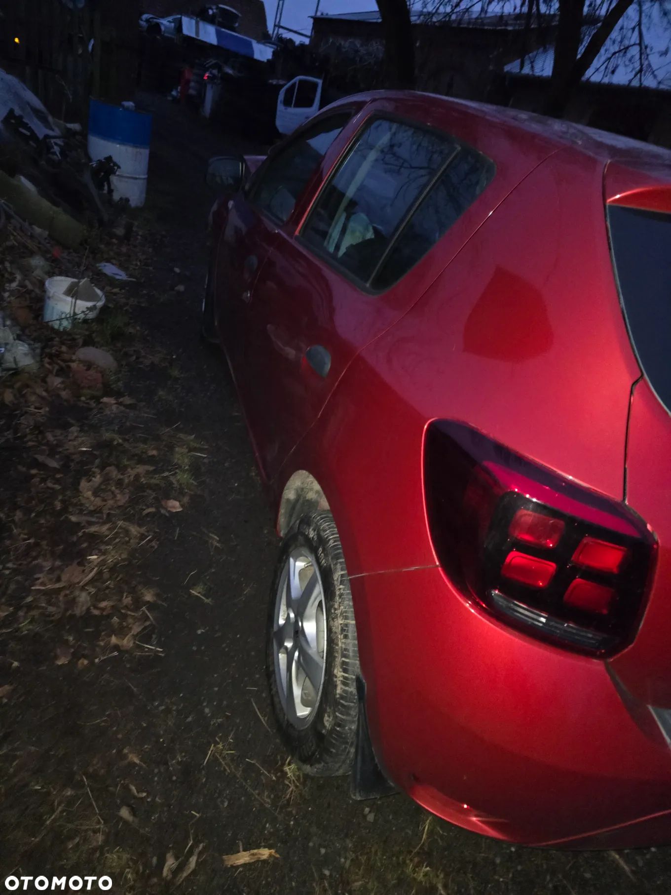Lama lewy tył dacia sandero II lift - 1