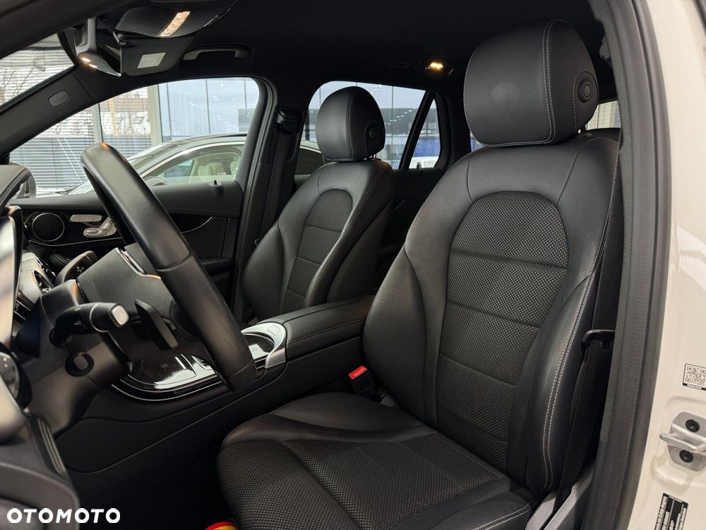 Mercedes-Benz GLC 300 d 4-Matic - 10