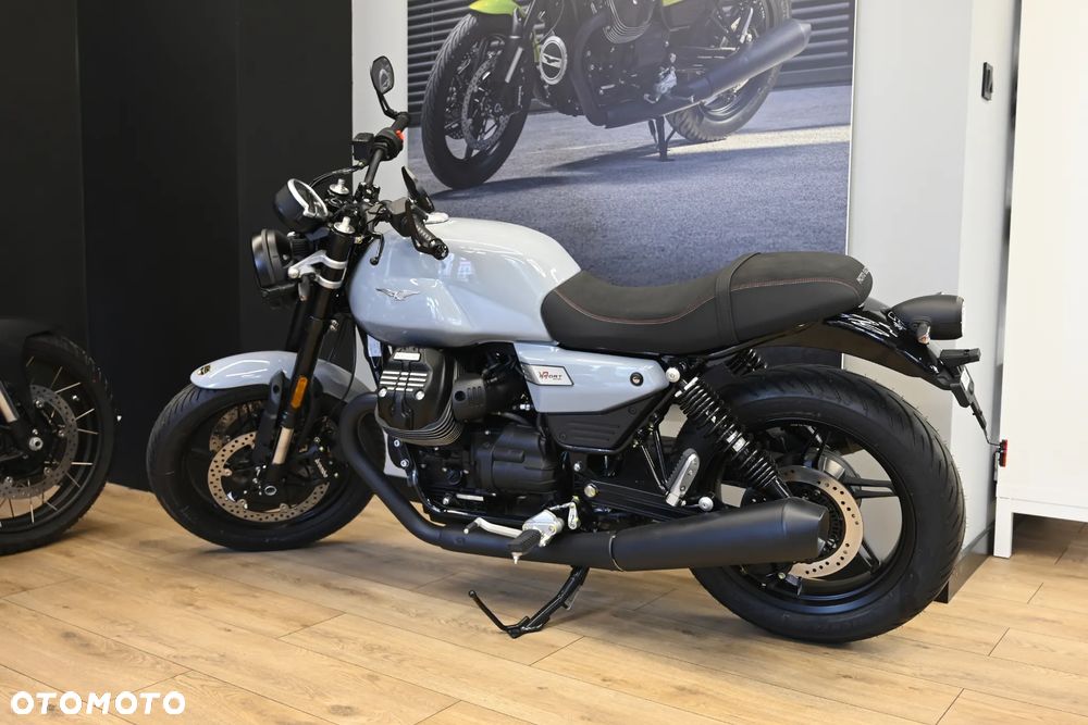 Moto Guzzi V7 - 2