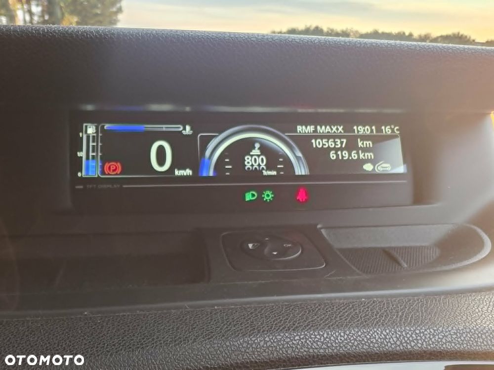 Renault Scenic - 11