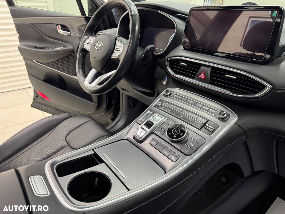 Hyundai Santa Fe 1.6 Plugin-Hybrid 4WD Signature - 17