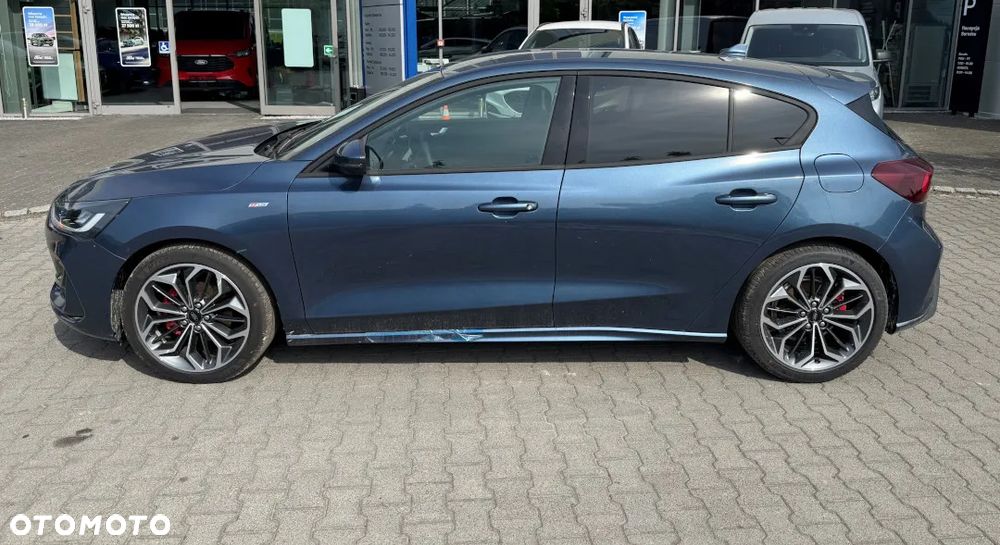 Ford Focus 1.0 EcoBoost mHEV ST-Line X - 2