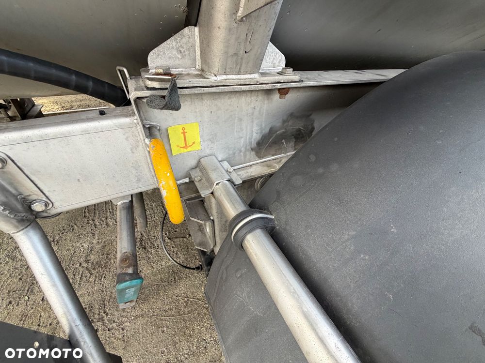 Magyar ADR L4BH 34000L , nowe ADR - 17