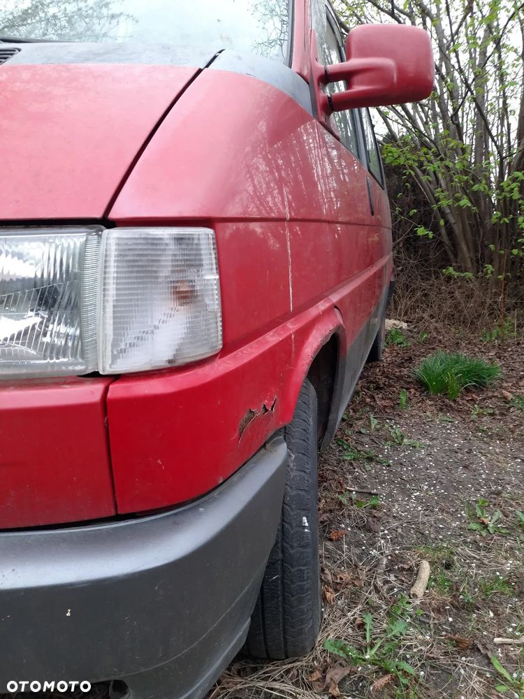 Volkswagen Multivan - 2