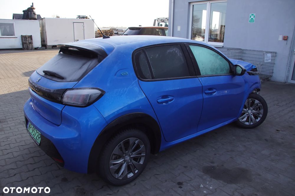 Auto na części - Peugeot e-208 100 kW ZK01 9842858380 ESM 2023R Silnik Falownik Bateria Drzwi Błotnik Klapa Zderzak Lusterko Lampa Klamka Szyba Deska Kokpit Sterownik Moduł Czujnik Licznik Wyświetlacz Panel Kierownica - 6