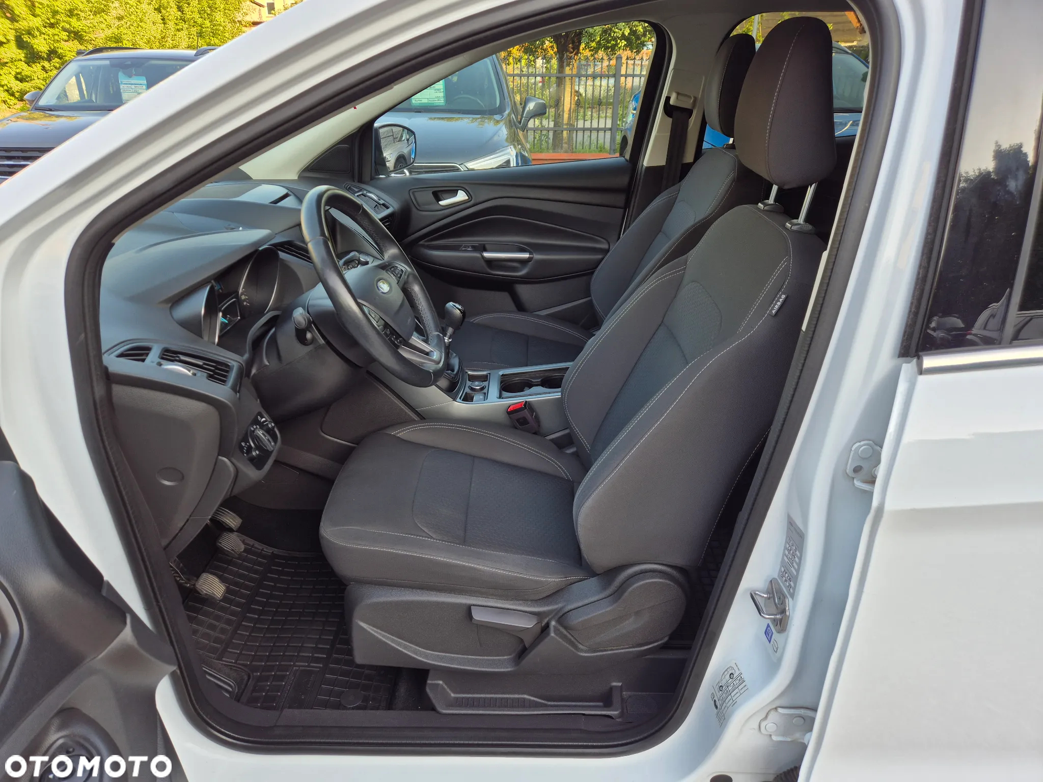 Ford Kuga 1.5 EcoBoost FWD Titanium ASS GPF - 13