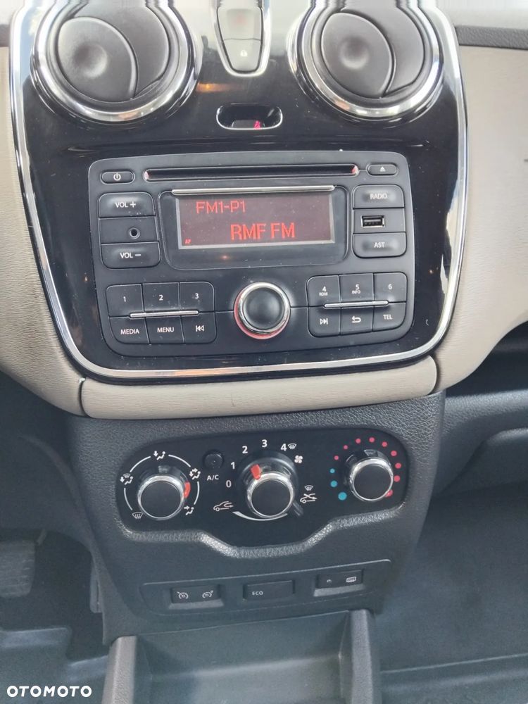 Dacia Lodgy 1.6 SCe Laureate S&S - 15