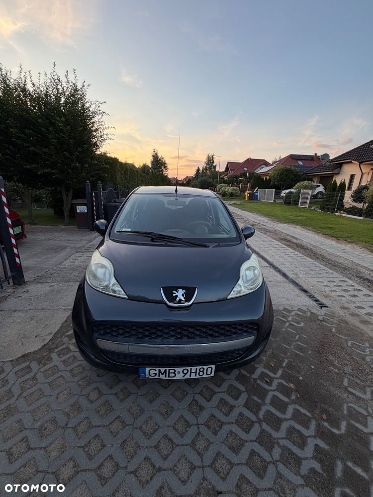Peugeot 107 1.0 Urban Move - 2