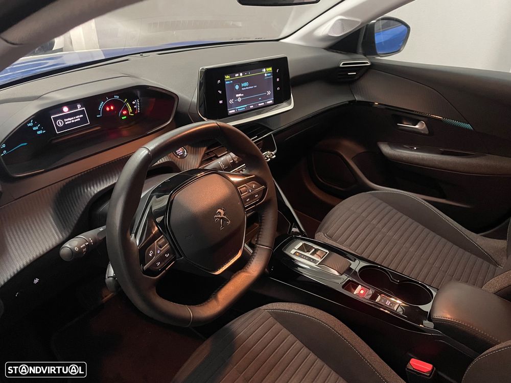 Peugeot e-208 E-Style - 25