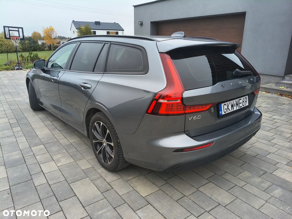 Volvo V60 2019 photo 3