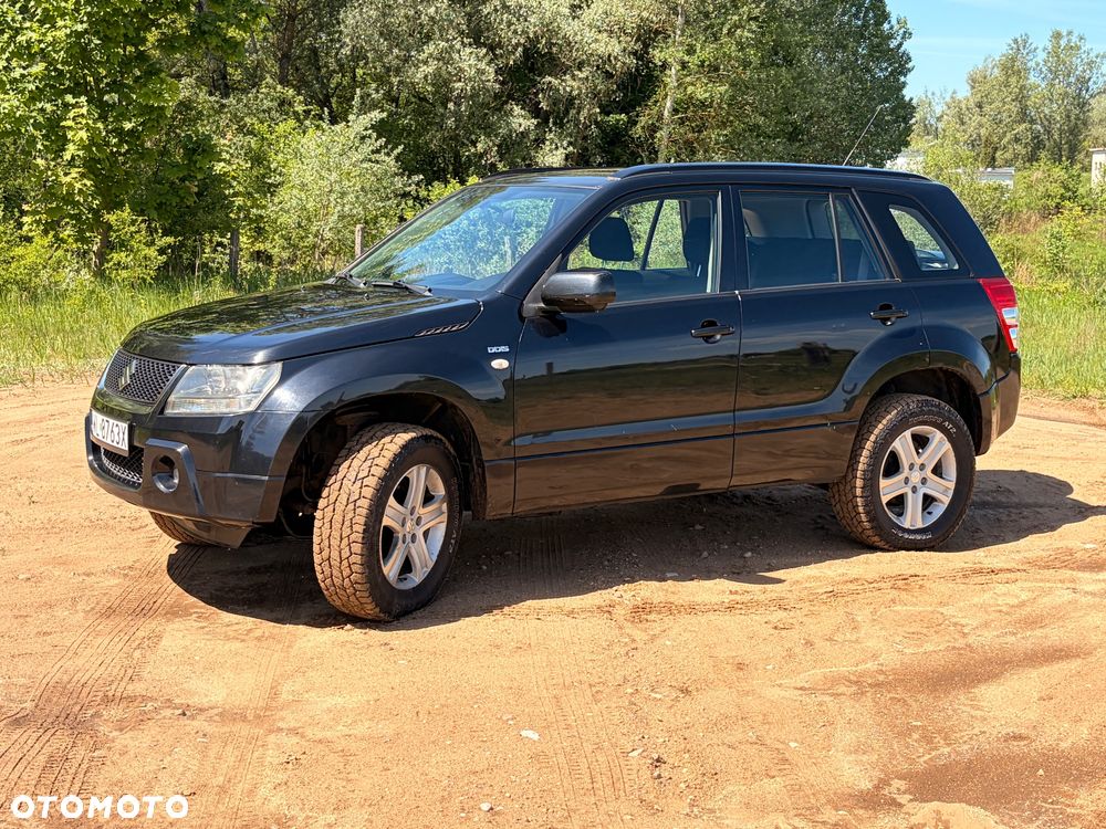 Suzuki Grand Vitara 1.9 DDiS Comfort+ DPF - 2