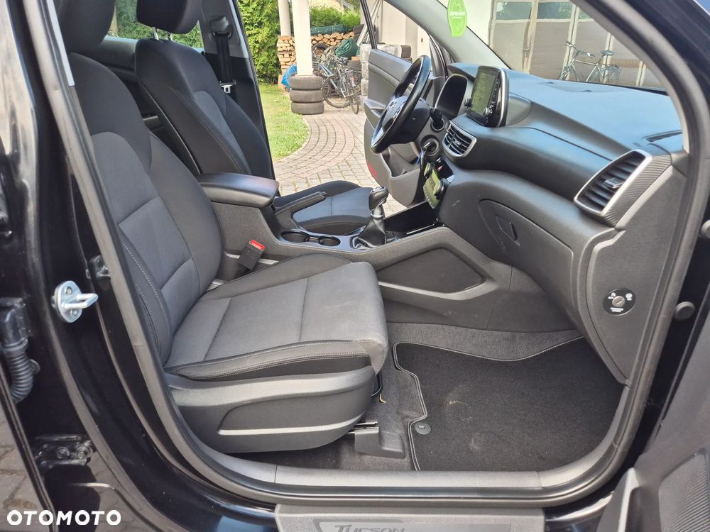Hyundai Tucson 1.6 GDi 2WD Pure - 29