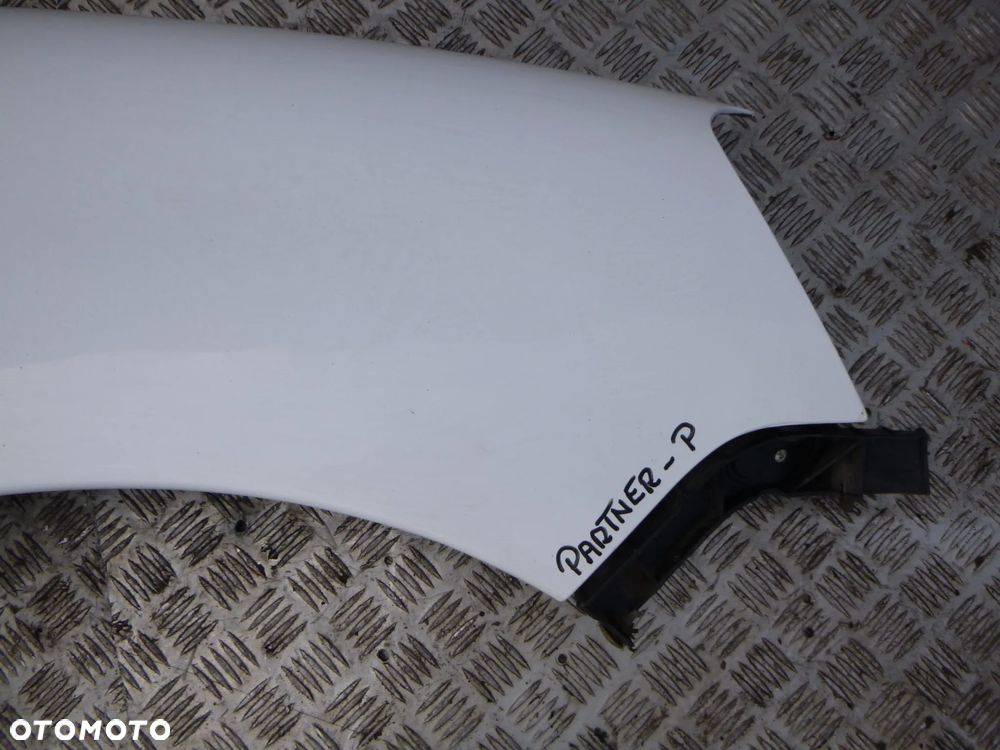 BŁOTNIK PRAWY PRZÓD PEUGEOT PARTNER I 2006r - 5