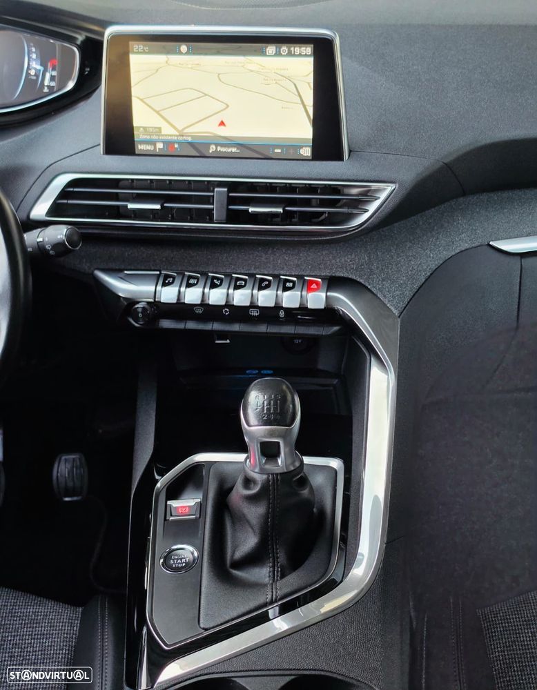 Peugeot 3008 PureTech 130 Stop & Start GPF Allure - 10