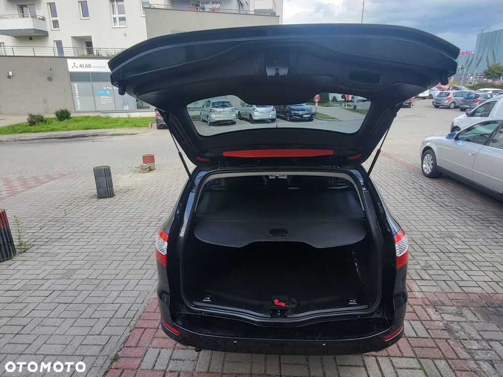 Ford Mondeo 2.0 Black Magic - 14
