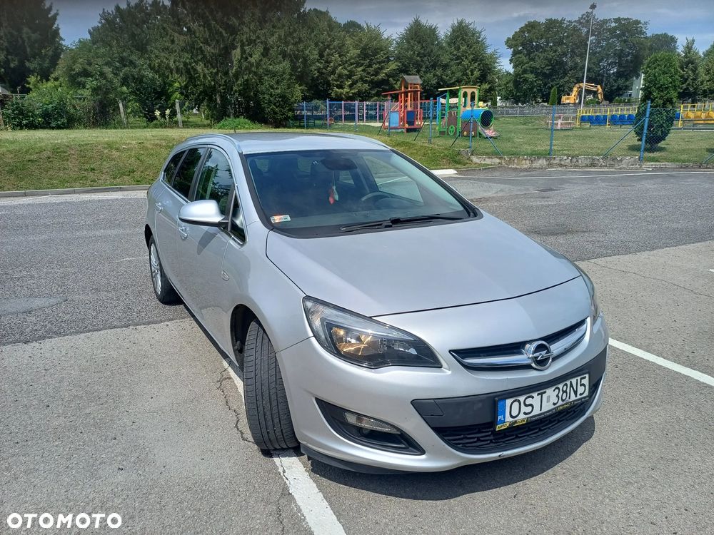 Opel Astra IV 1.6 CDTI Sport - 1