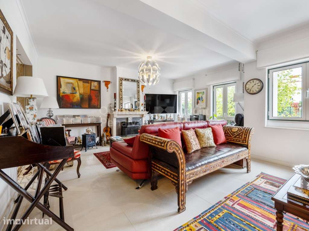 Apartamento T4 com garagem junto á escola alemã - Grande imagem: 5/29