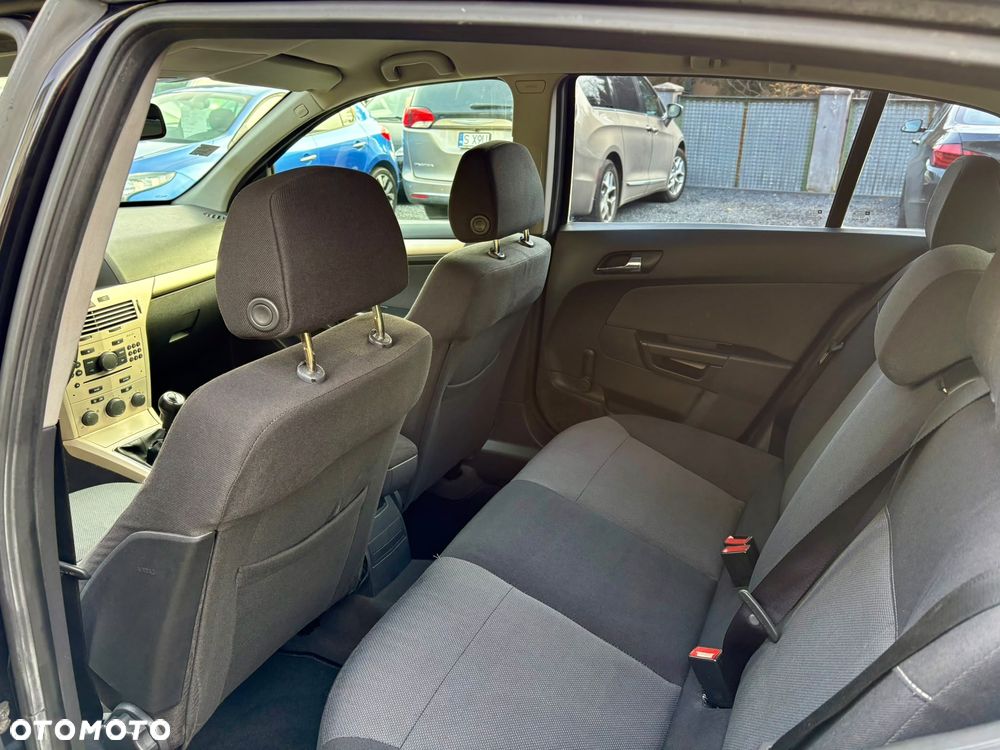Opel Astra 1.6 - 12