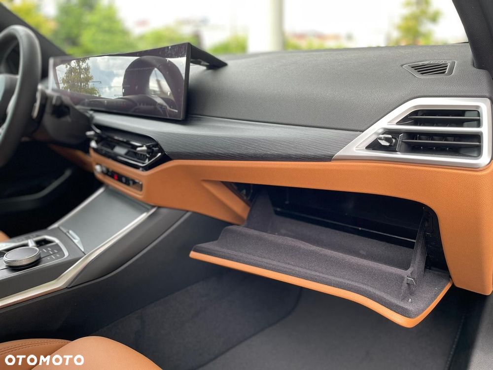 BMW Seria 3 - 35