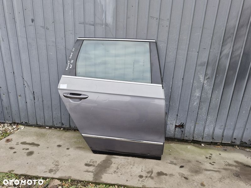 volkswagen passat b6 kombi drzwi prawy tył prawe tylne - 1